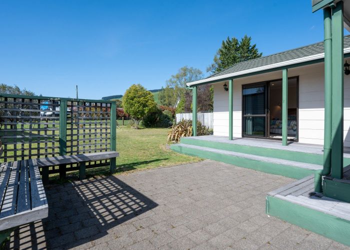  at 6 Gibbs Place, Kinloch, Taupō
