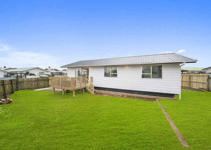  at 1/12 Kennington Drive, Clendon Park, Manukau City, Auckland