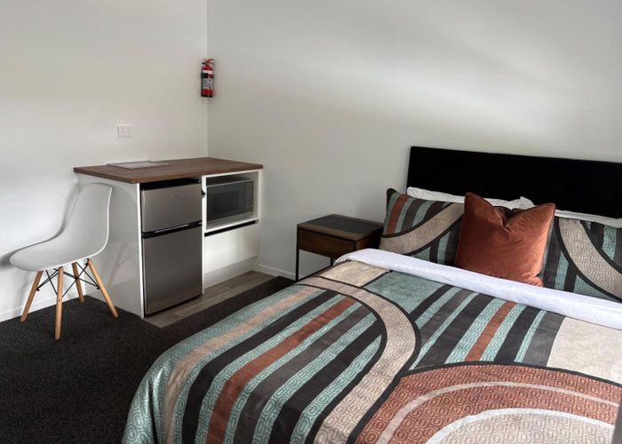  at 2B/23 Hibiscus Avenue, Hamilton Lake, Hamilton, Waikato