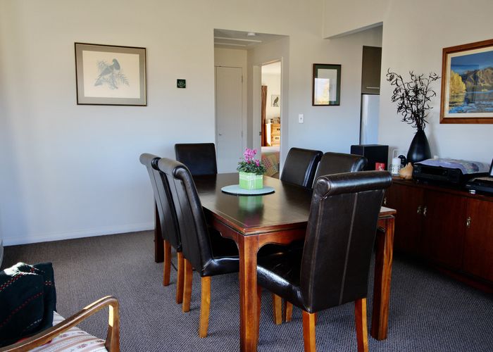  at 133 Mcarthur Road, Springvale