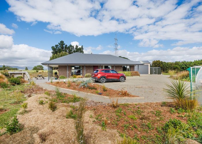  at 268 Hendersons Line, Kelvin Grove, Palmerston North