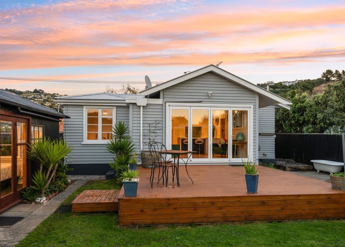  at 65 Main Road, Redcliffs, Christchurch City, Canterbury
