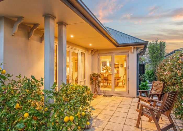  at 69 Jeffreys Road, Fendalton, Christchurch City, Canterbury