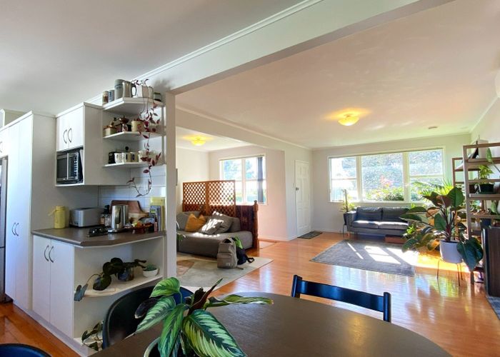  at 17 Thomas Ave, Te Atatu Peninsula, Waitakere City, Auckland