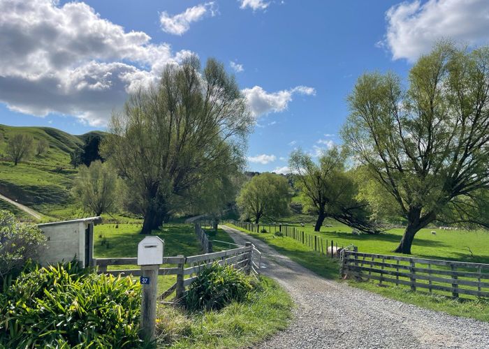  at 37 Waikakahi Road Pongaroa, Pongaroa, Tararua, Manawatu / Whanganui