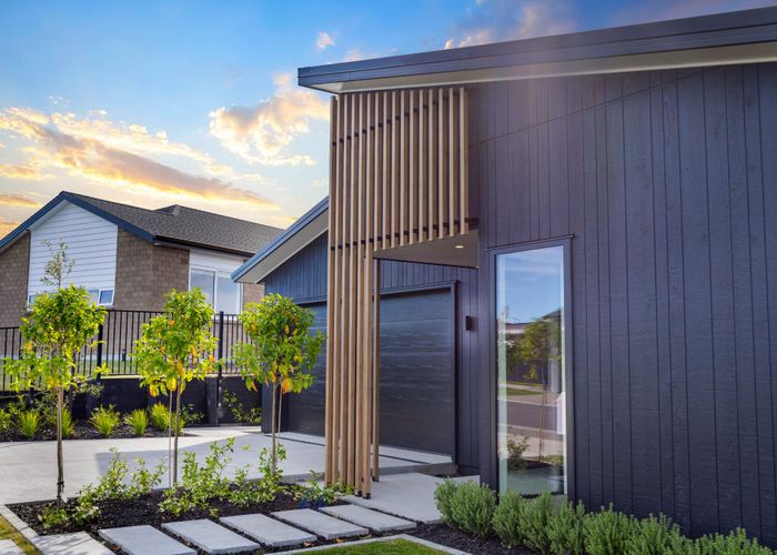  at 3 Henl Lane, Milldale, Rodney, Auckland