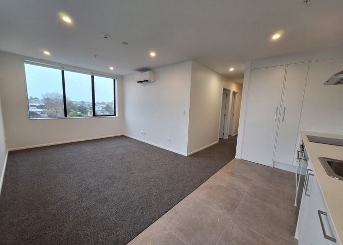 at 150 McLeod Rd, Te Atatu South, Waitakere City, Auckland
