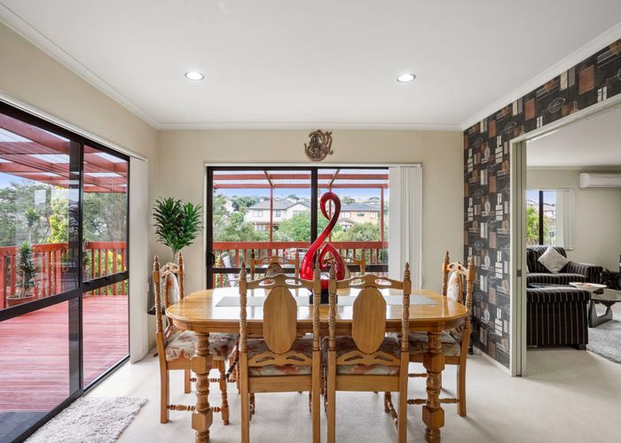  at 54 Peninsula Road, Mangere, Manukau City, Auckland