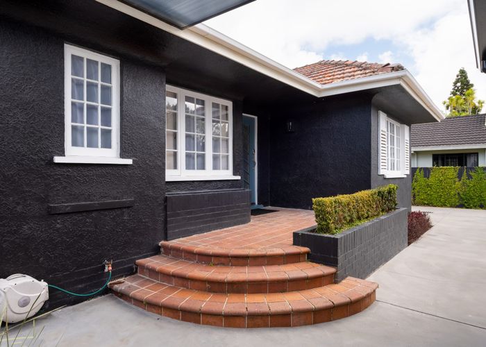  at 1347B Victoria Street, Beerescourt, Hamilton