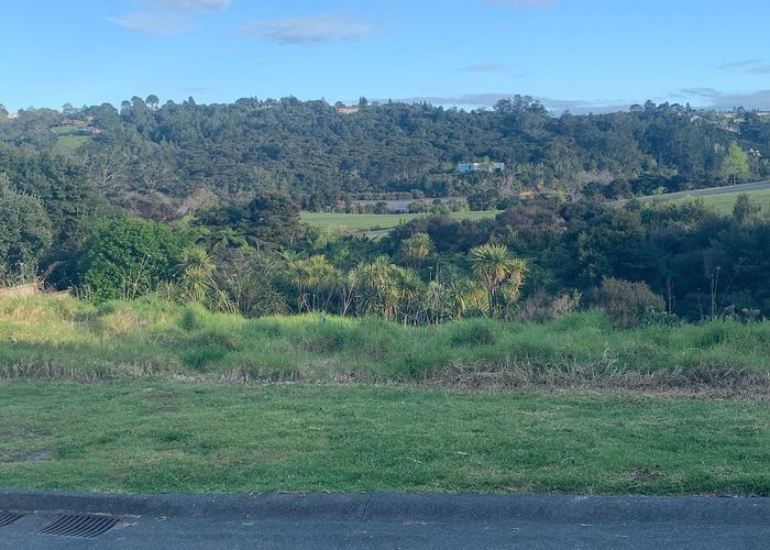  at 9A Kerema Way, Schnapper Rock, Auckland