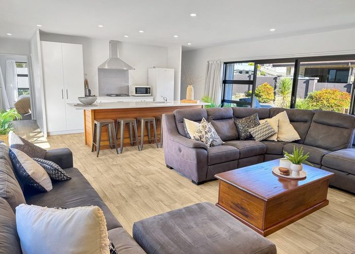  at 49 Pohutukawa Avenue, Ohope, Whakatane, Bay Of Plenty