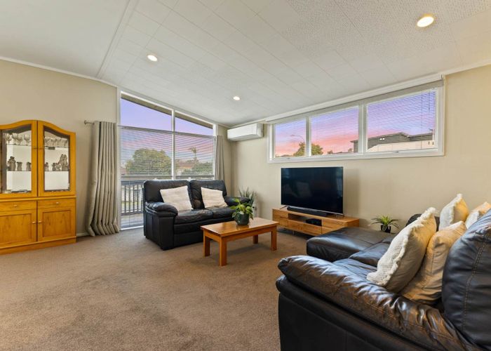  at 20 Glenmore Road, Sunnyhills, Manukau City, Auckland
