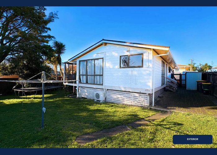  at 2/3 Rogers Road, Manurewa, Manukau City, Auckland
