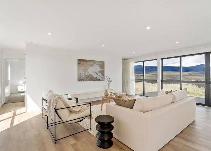  at 46 Holdens Road, Henderson, Waitakere City, Auckland
