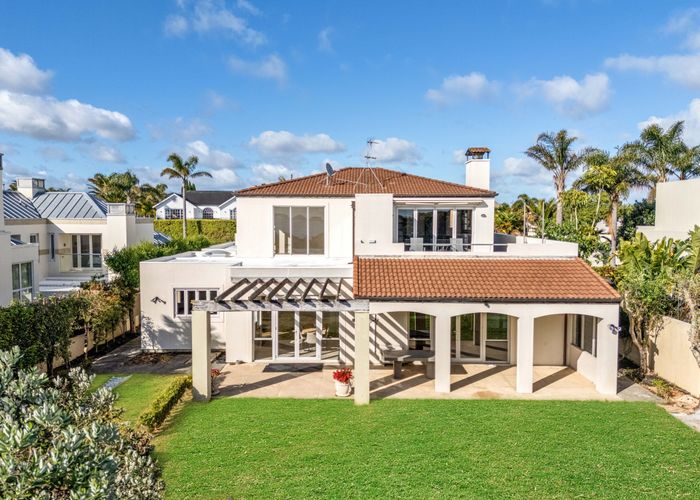  at 37 Quedley Court, Eastern Beach, Auckland