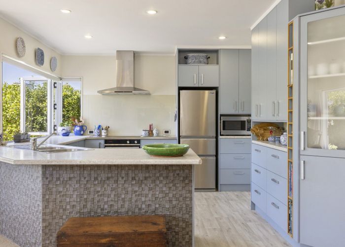  at 2/14 Robinson Terrace, Rangatira Park, Taupo