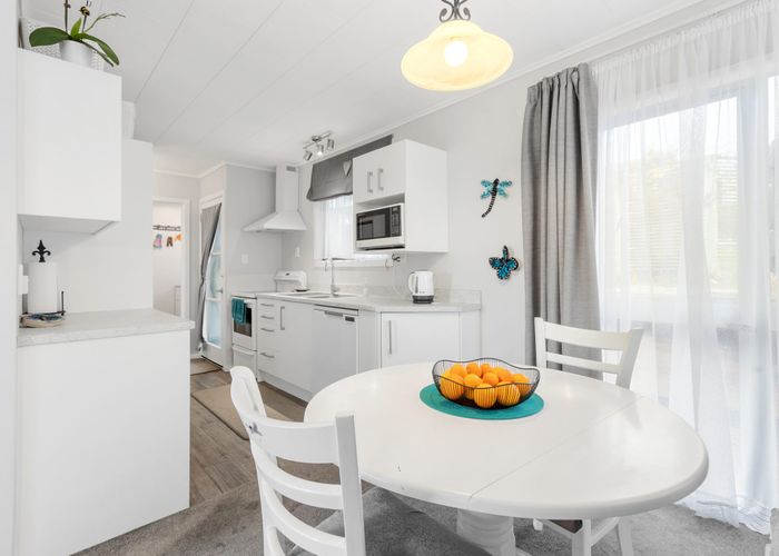  at 10 Newell Place, Putaruru