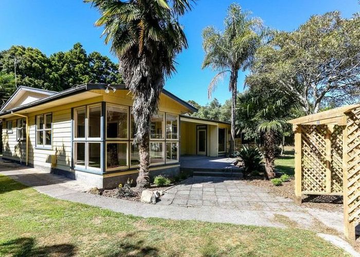 For sale 1252 Devon Road, Brixton, New Plymouth, Taranaki homes.co.nz