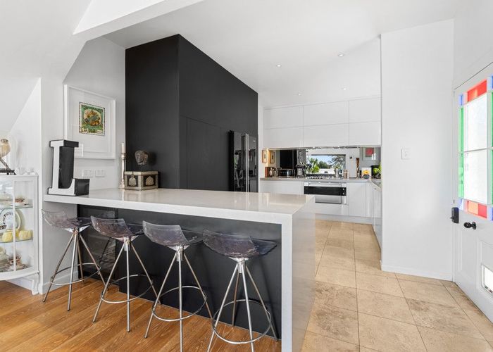  at 31 Church Street, Northcote Point, North Shore City, Auckland