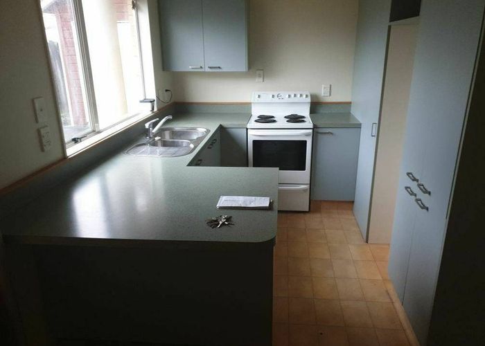  at 2/26 Athlone Crescent, Boulcott, Lower Hutt, Wellington