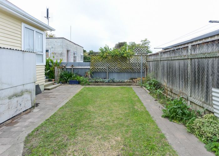  at 8 Barton Avenue, Marewa, Napier