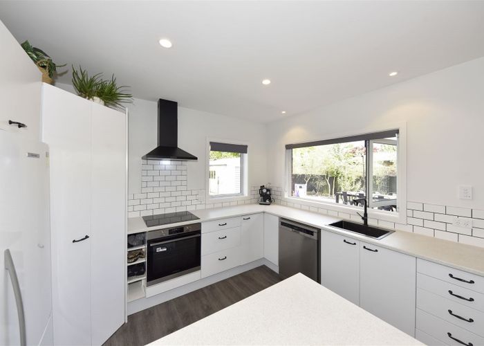  at 9 Croziers Road, St Albans, Christchurch