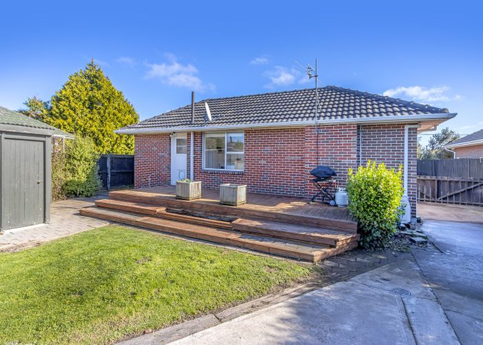  at 15 Wingate Street, Redwood, Christchurch City, Canterbury