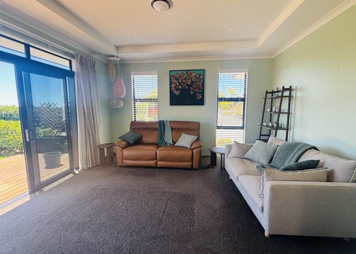  at 165 Ridgeview Road, Appleby, Richmond