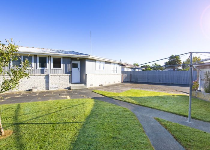  at 6 Wells Place, Tamatea, Napier