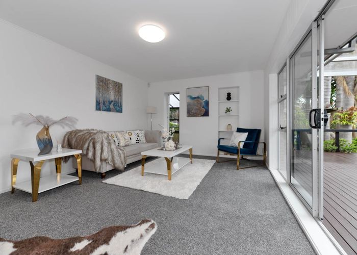  at 1/46 Casuarina Road, Half Moon Bay, Manukau City, Auckland