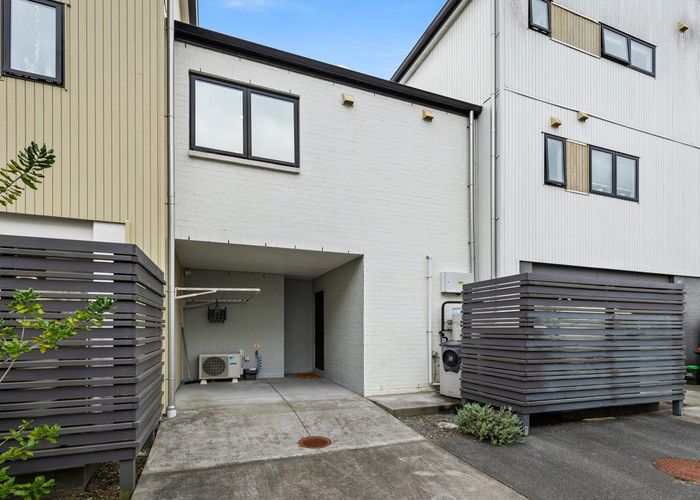  at 15 Onekiritea Road, Hobsonville, Waitakere City, Auckland