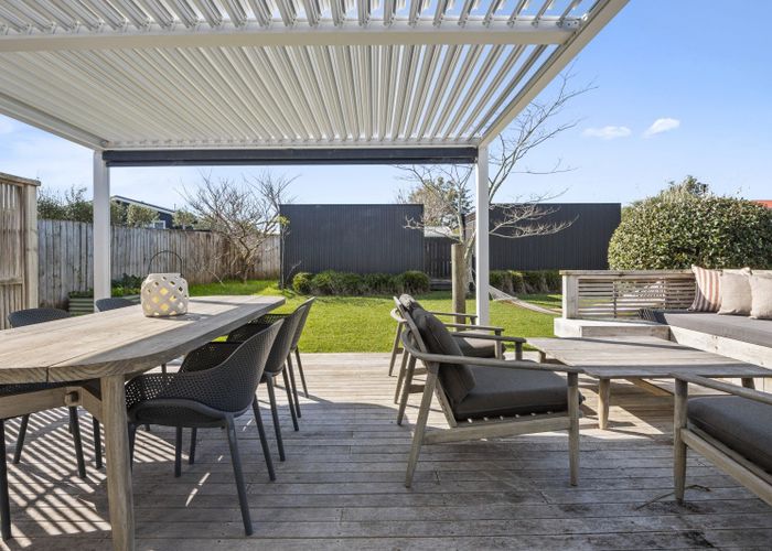  at 24 Nikau Road, Oneroa, Waiheke Island, Auckland