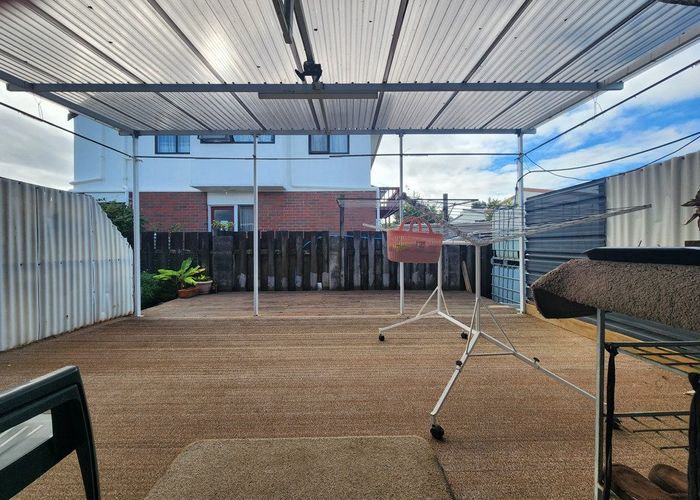  at 1/292 Ellerslie Panmure Highway, Mount Wellington, Auckland City, Auckland