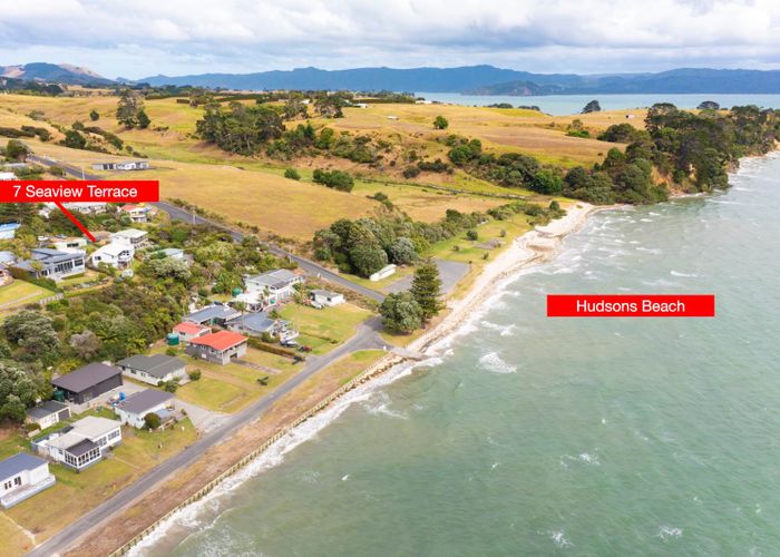  at 7 Seaview Terrace, Manukau Heads, Āwhitu