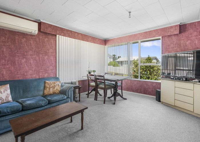  at 9 Magnolia Grove, Maungaraki, Lower Hutt