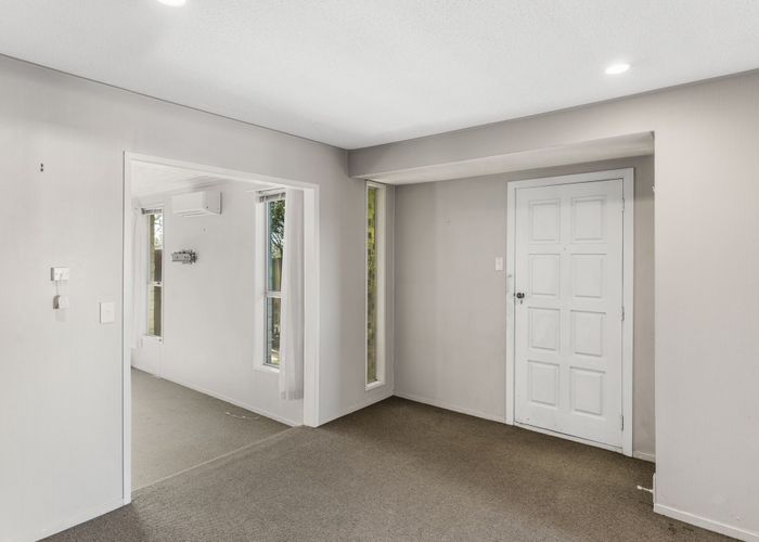  at 2/73 Lakewood Drive, Burwood, Christchurch