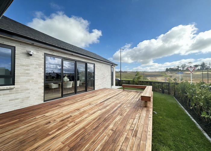  at 391 Te Taruna Drive, Milldale, Rodney, Auckland