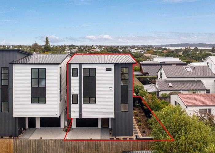  at Lot 5/17 Kiwi Road, Point Chevalier, Auckland City, Auckland