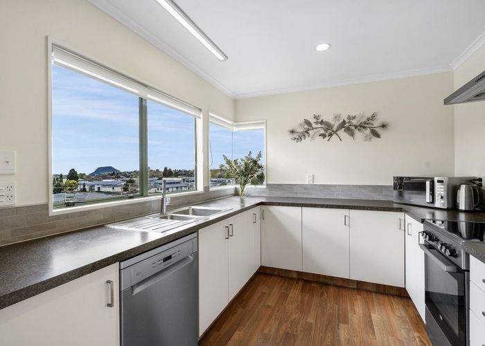  at 8B Anne Road, Bellevue, Tauranga, Bay Of Plenty
