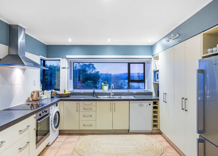  at 45 Mana View Road, Paremata, Porirua, Wellington