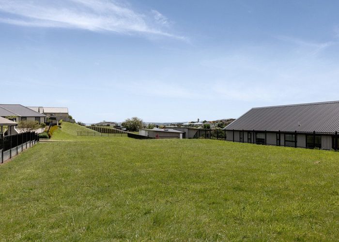  at 32 Ridge Drive, Omokoroa, Western Bay Of Plenty, Bay Of Plenty