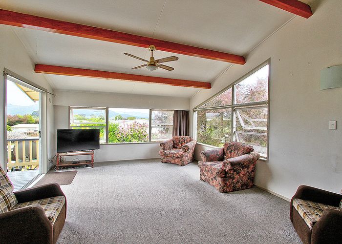 at 5 Lodder Lane, Riwaka