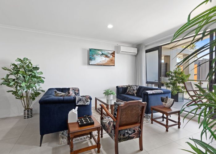  at 17/281 Maunganui Road (The Paramount), Mount Maunganui, Tauranga, Bay Of Plenty