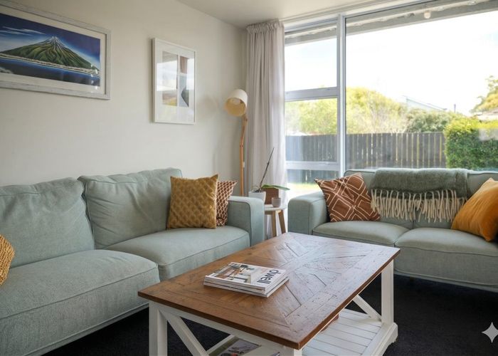  at 1/132 Onewa Road, Northcote, North Shore City, Auckland