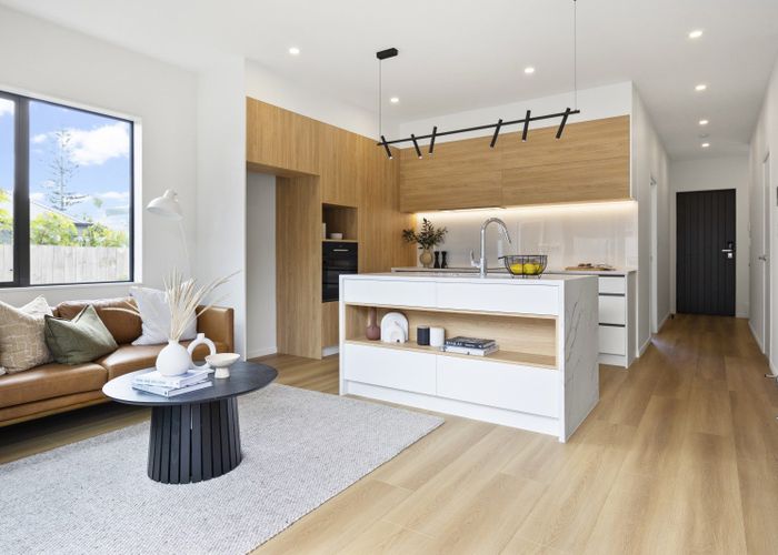  at 37E Corunna Road, Milford, North Shore City, Auckland