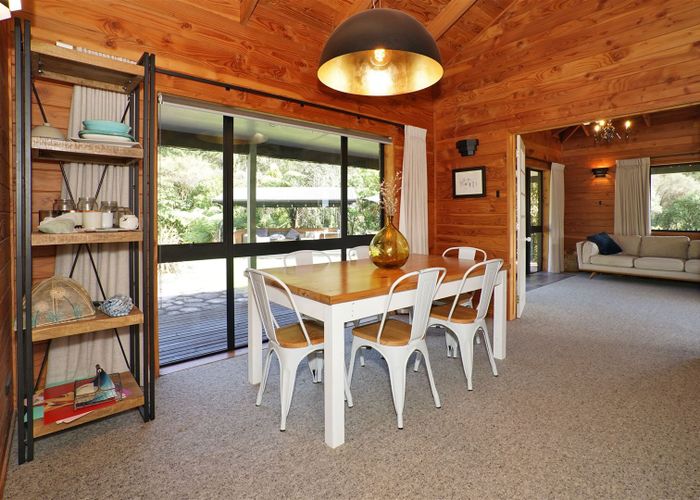  at 207 Old Mountain Road, Karamu