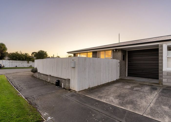  at 2/22 Blakehall Place, Spreydon, Christchurch City, Canterbury