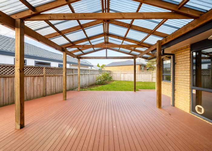  at 11 Castlewold Place, Huntington, Hamilton, Waikato