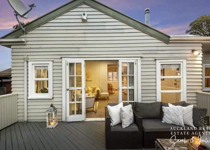  at 15A Sainsbury Road, Mount Albert, Auckland