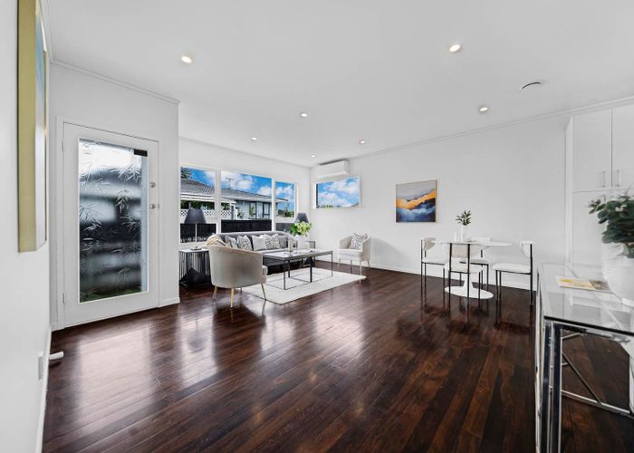  at 2/346 Richardson Road, Mount Roskill, Auckland City, Auckland